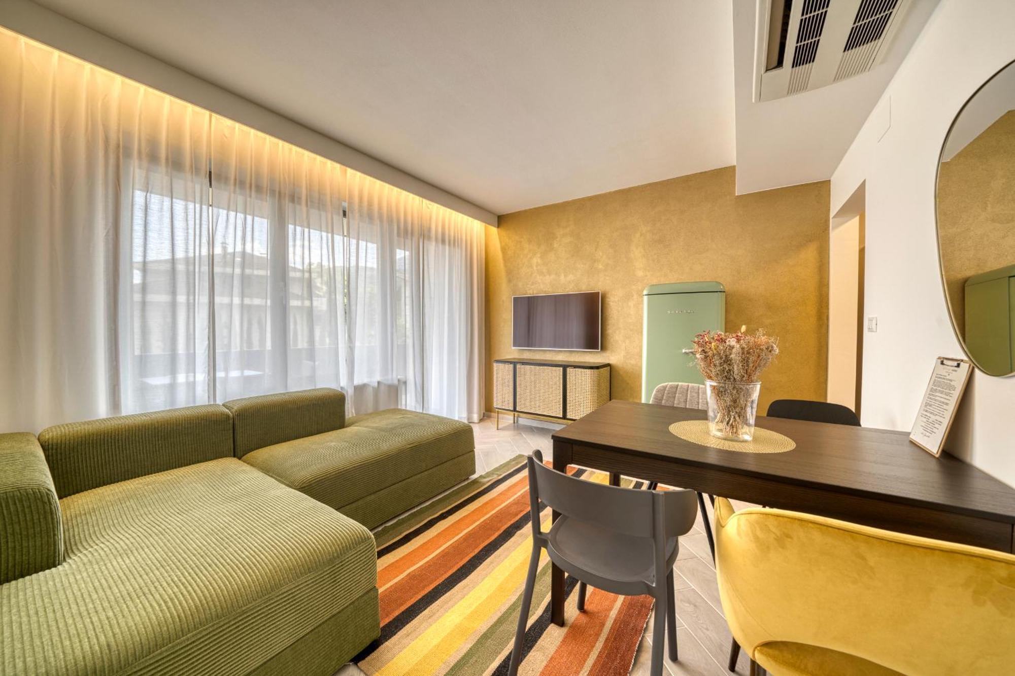 Goldfinger + Suites 拉纳 客房 照片